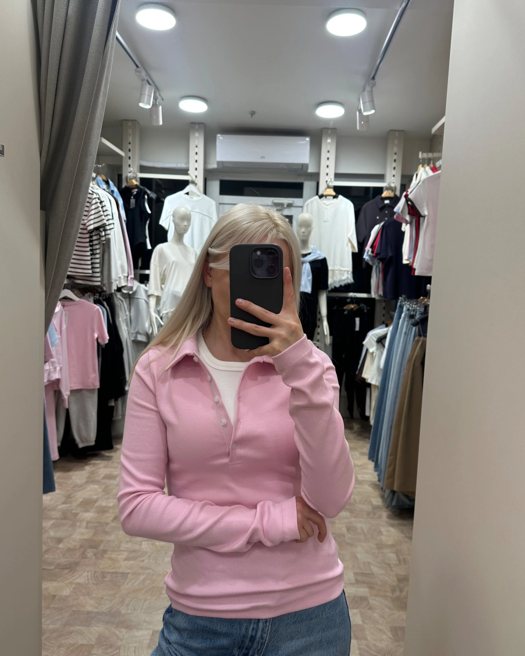 Силуетне рожеве поло в рубчик - зображення 3