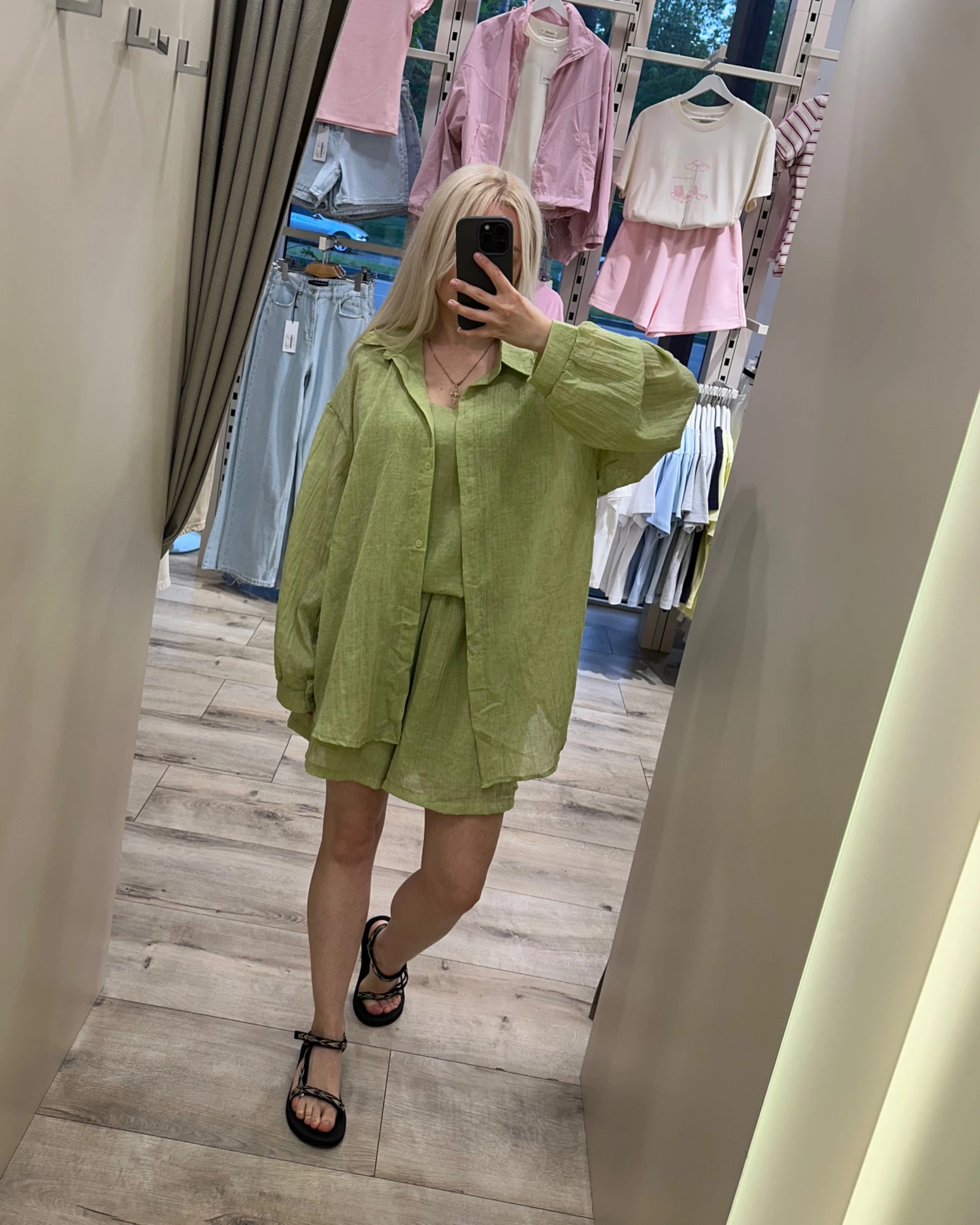 Костюм трійка в оливковому кольорі - зображення 3