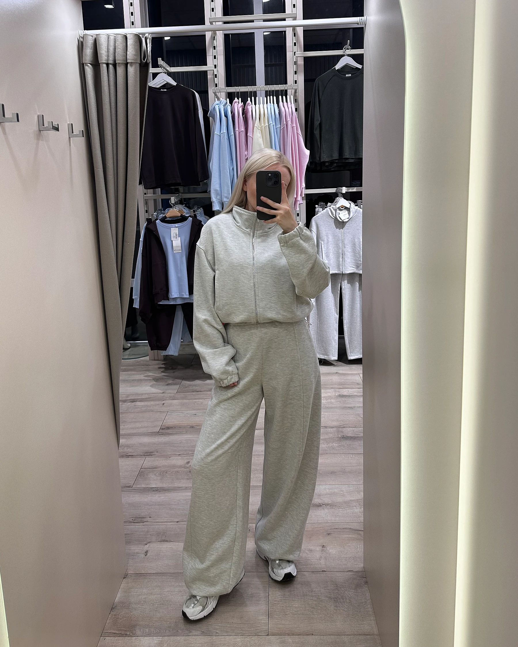 Костюм з тринитки зі full zip світшотом та штанами на регуляторах - зображення 4