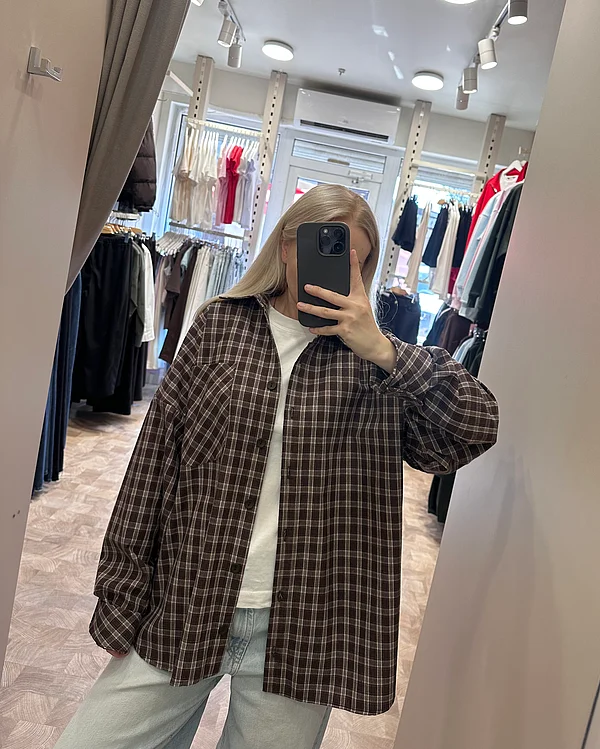 Сорочка oversize в шоколадну клітинку